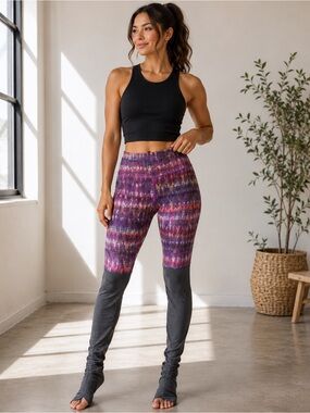 Alo Yoga Purple Print Goddess Leggings Leg Warmers Yoga Pants XS